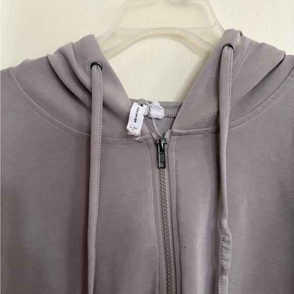 Women’s Hooded Quarter-Zip Sweater - Gray - Picture 7 of 10